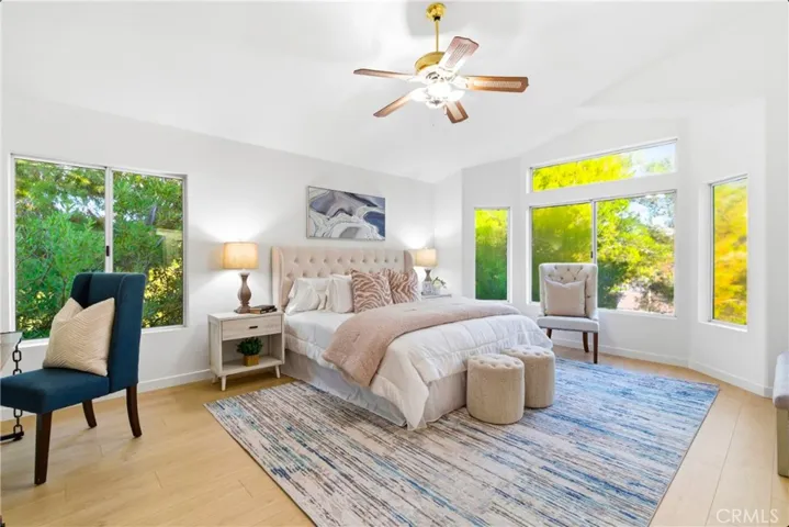 28360 Easton Lane, Saugus, California 91350