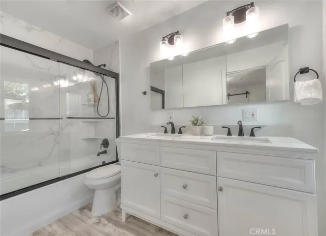 Master Full Bath