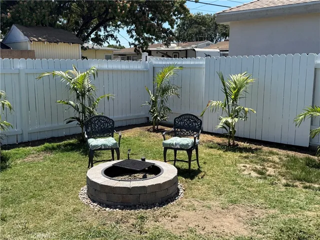 Fire pit