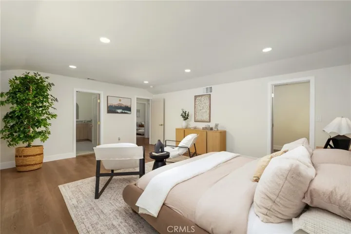 17331 Labrador, Northridge, California 91325