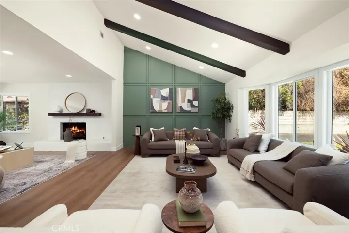 17331 Labrador, Northridge, California 91325