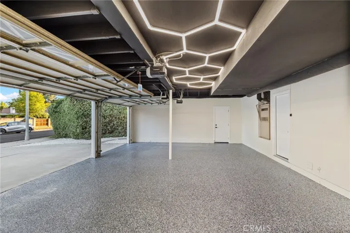 17331 Labrador, Northridge, California 91325
