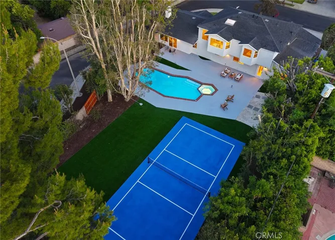 17331 Labrador, Northridge, California 91325