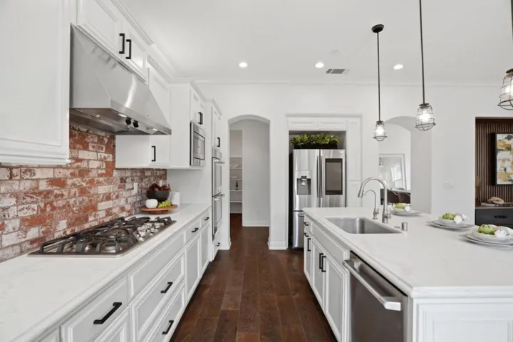 18220 Tolusa Place, Morgan Hill, California 95037