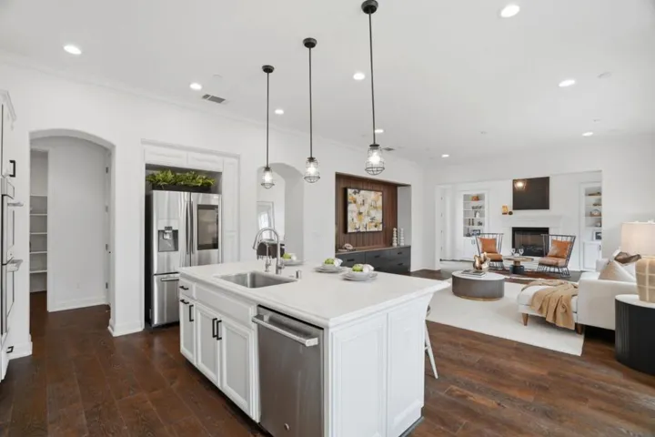 18220 Tolusa Place, Morgan Hill, California 95037