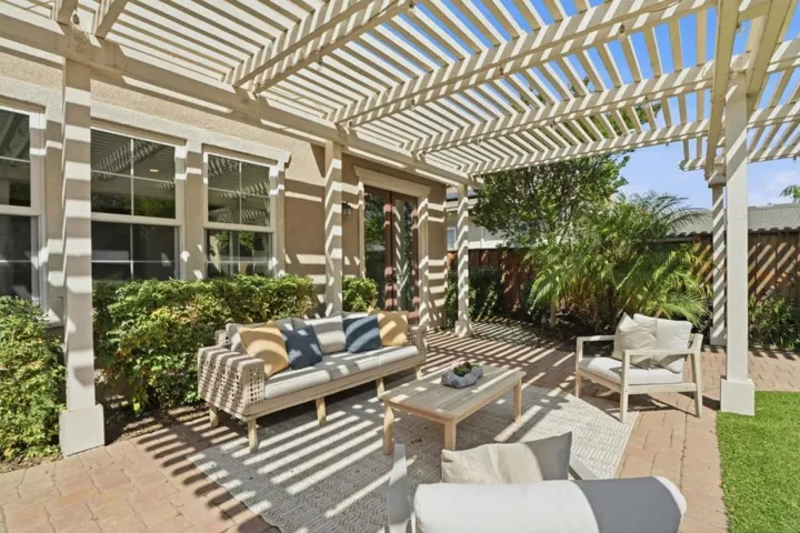 18220 Tolusa Place, Morgan Hill, California 95037
