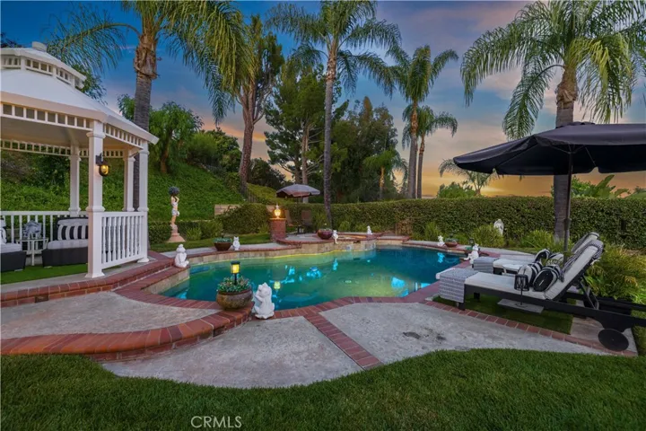 22029 Rodeffer Place, Saugus, California 91350