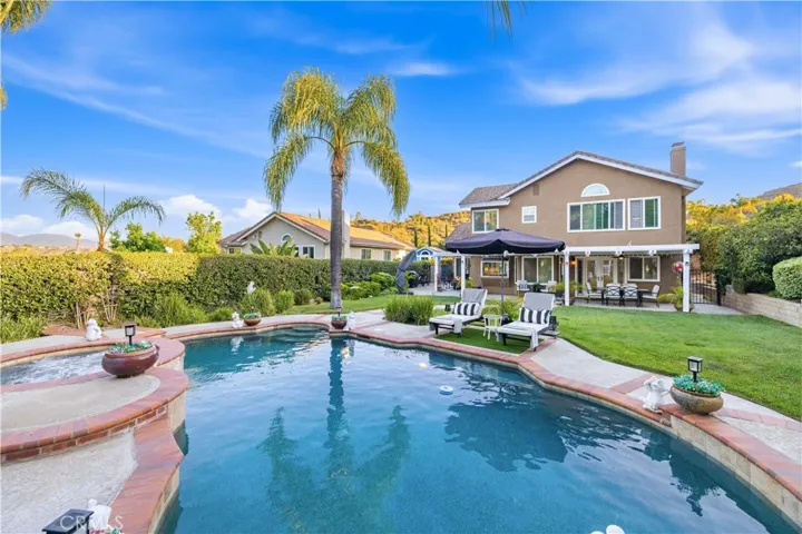 22029 Rodeffer Place, Saugus, California 91350