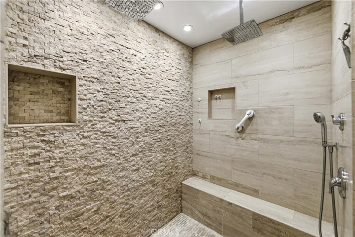 22029 Rodeffer Place, Saugus, California 91350