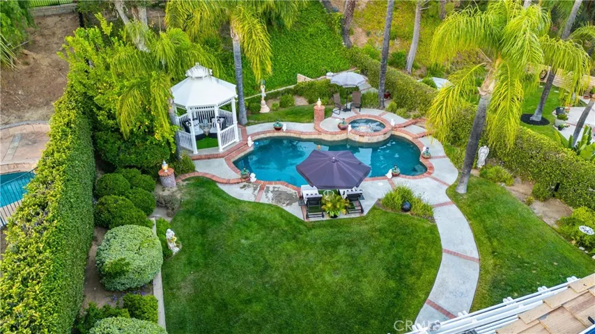 22029 Rodeffer Place, Saugus, California 91350