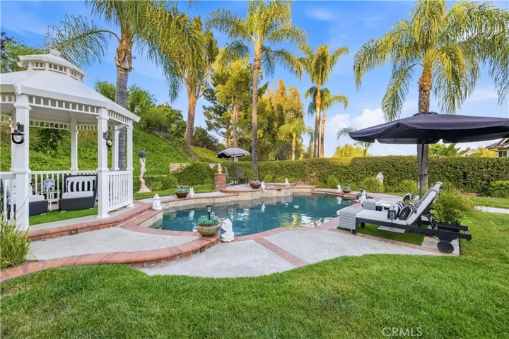 22029 Rodeffer Place, Saugus, California 91350