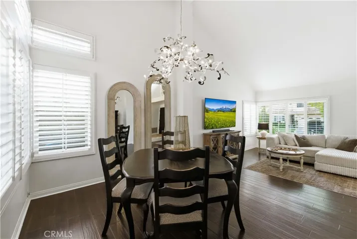 22029 Rodeffer Place, Saugus, California 91350