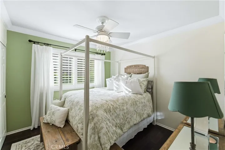 22029 Rodeffer Place, Saugus, California 91350