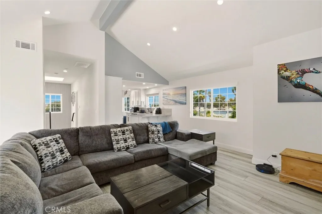 Vaulted Ceilings for this end unit with only one common wall