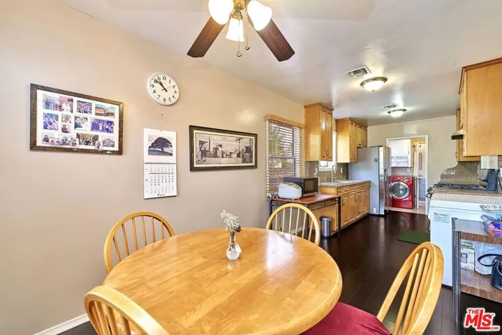 9885 Lev Avenue, Arleta, California 91331