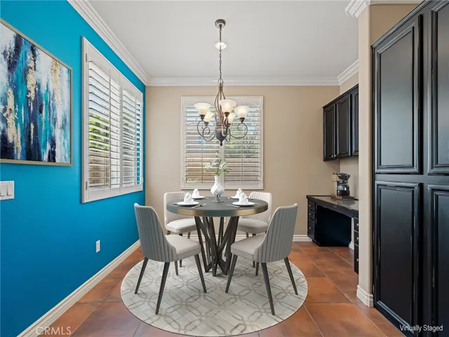 Breakfast Nook / Office