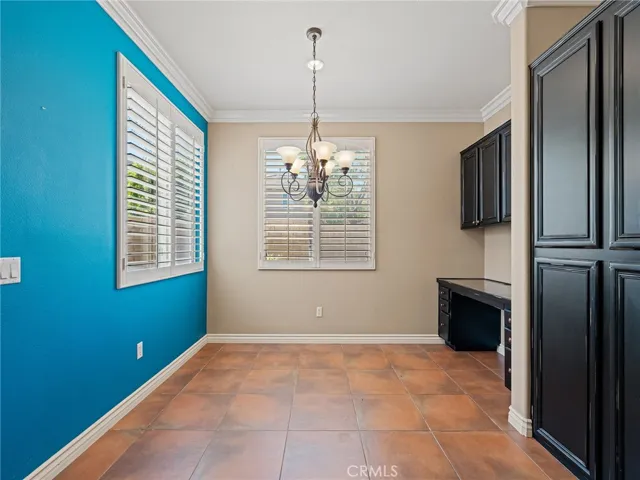 Breakfast Nook / Office