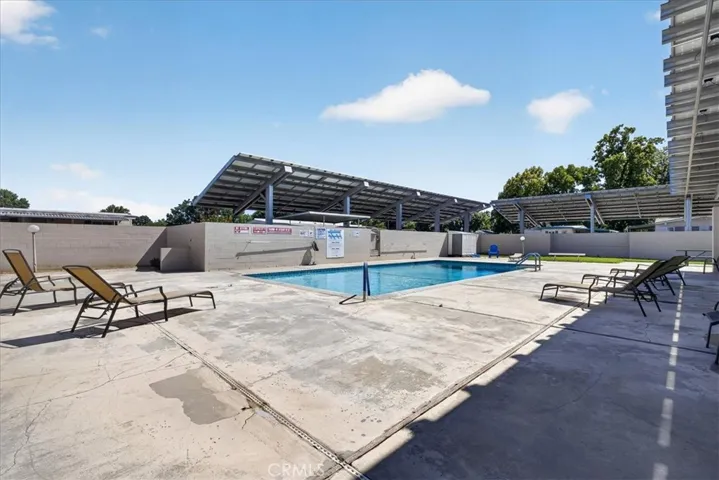 Community pool