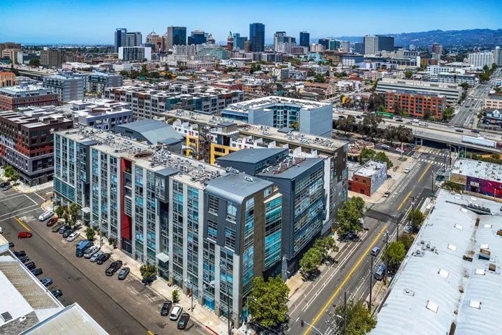 311 Oak Street Ph4, Oakland, California 94607