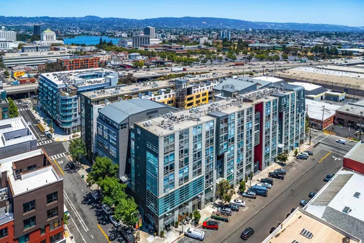 311 Oak Street Ph4, Oakland, California 94607