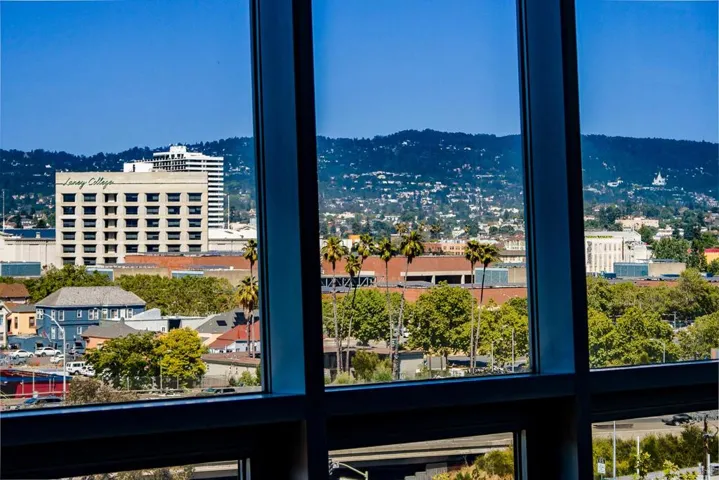 311 Oak Street Ph4, Oakland, California 94607