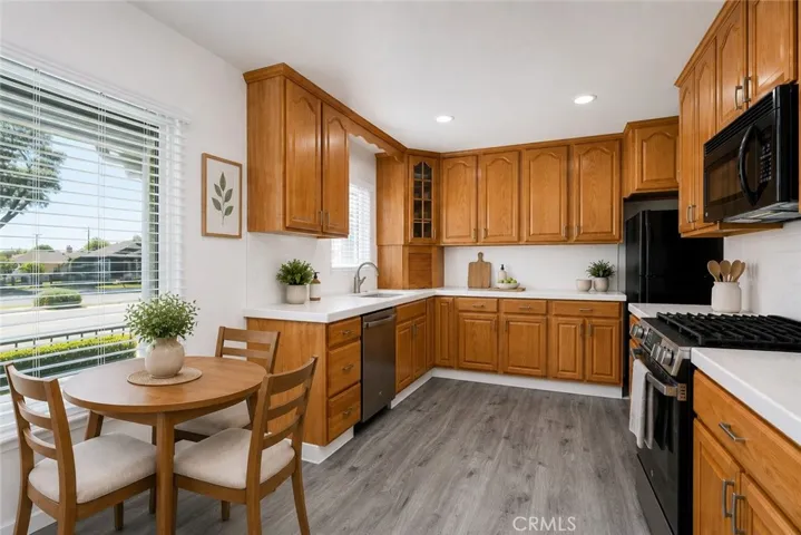 Virtually Staged Kitchen Dining View