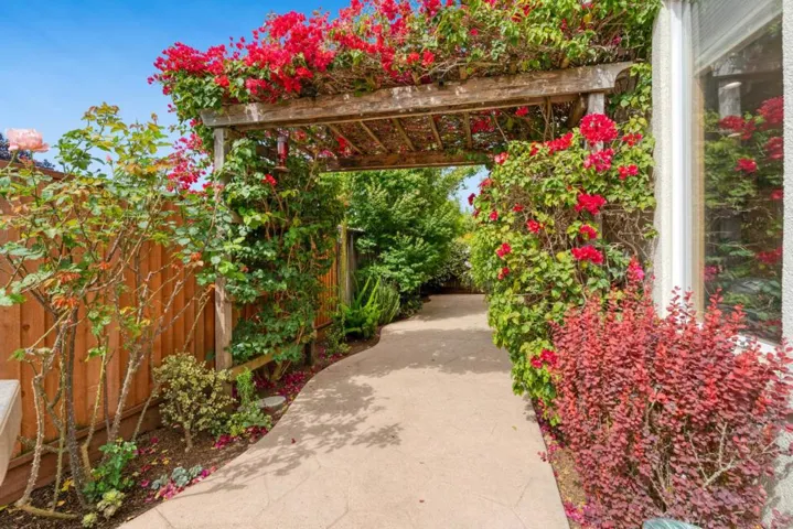 75 Paseo Drive, Watsonville, California 95076