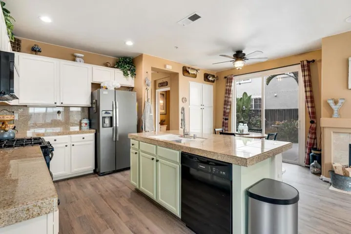 75 Paseo Drive, Watsonville, California 95076