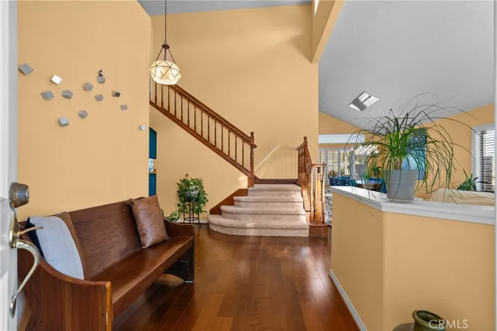 28350 Welfleet Lane, Saugus, California 91350