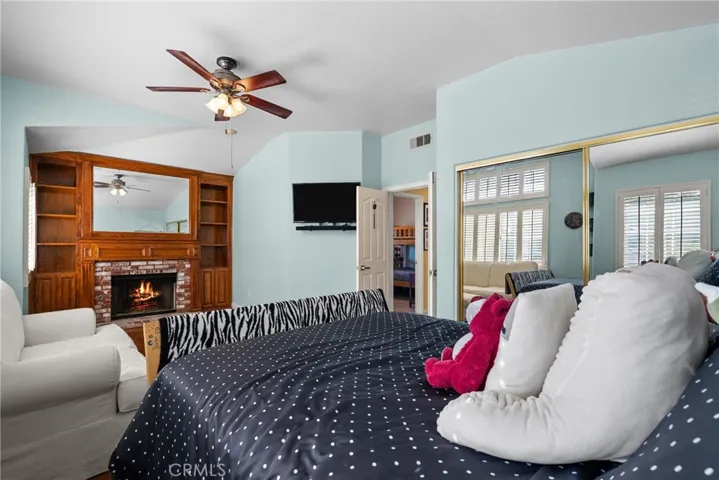 28350 Welfleet Lane, Saugus, California 91350