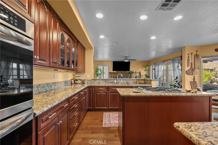 28350 Welfleet Lane, Saugus, California 91350
