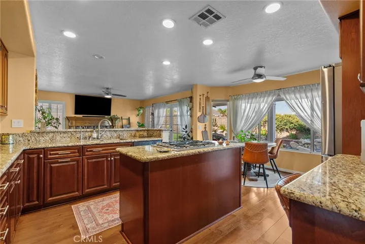 28350 Welfleet Lane, Saugus, California 91350