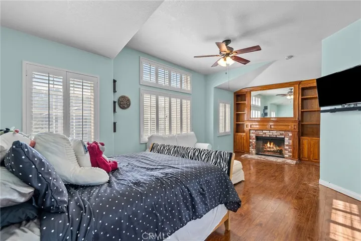 28350 Welfleet Lane, Saugus, California 91350