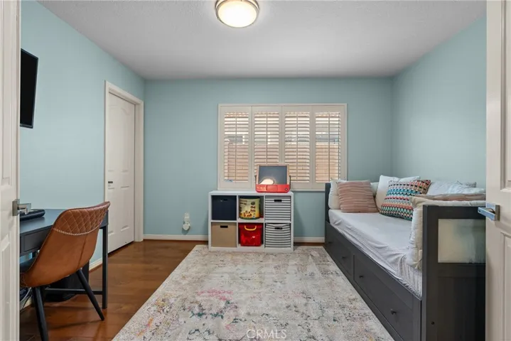 28350 Welfleet Lane, Saugus, California 91350
