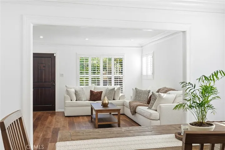4027 La Salle, Los Angeles, California 90062