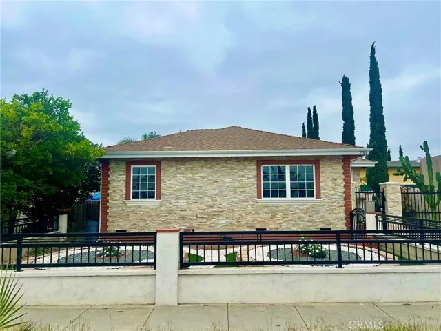 236 S Tustin Street, Orange, California 92866