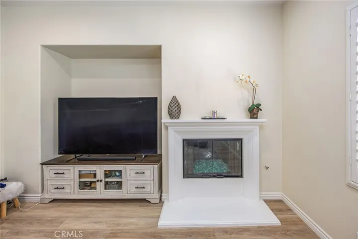 3276 Huntfield St, Corona, California 92882