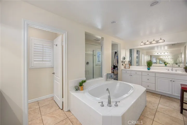 3276 Huntfield St, Corona, California 92882