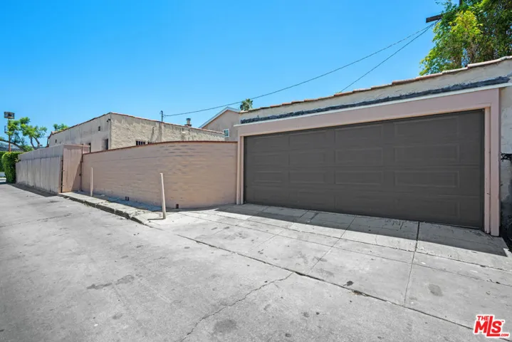 637 N Detroit Street, Los Angeles, California 90036