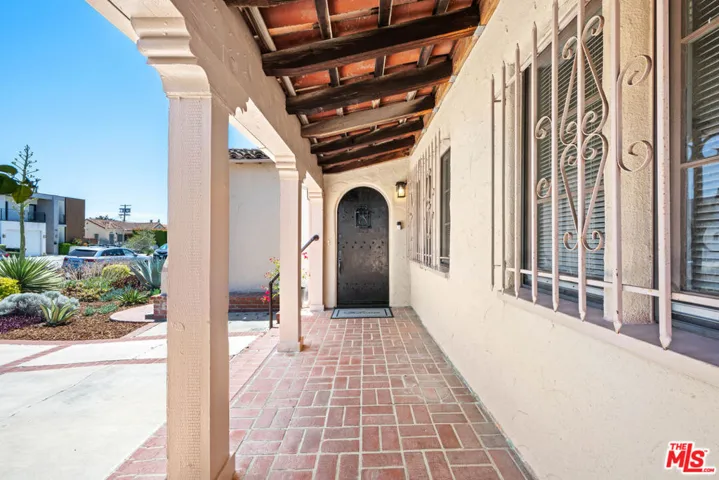 637 N Detroit Street, Los Angeles, California 90036