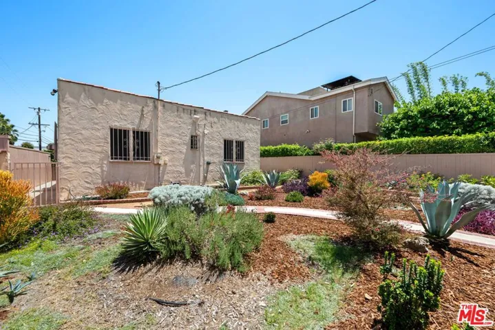 637 N Detroit Street, Los Angeles, California 90036