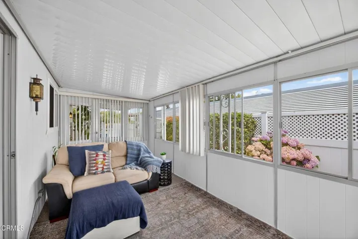22-web-or-mls-Upmarket Media-67Bla065