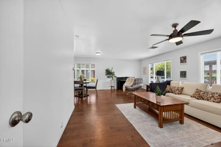 6-web-or-mls-Upmarket Media-67Bla018