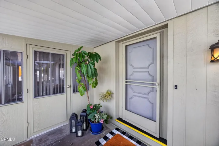 5-web-or-mls-Upmarket Media-67Bla013