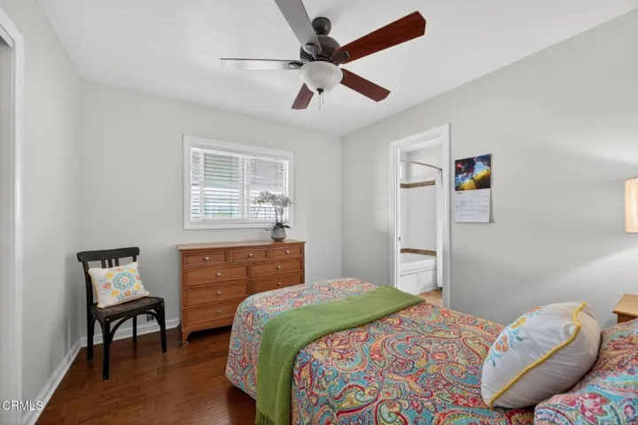 24-web-or-mls-Upmarket Media-67Bla072