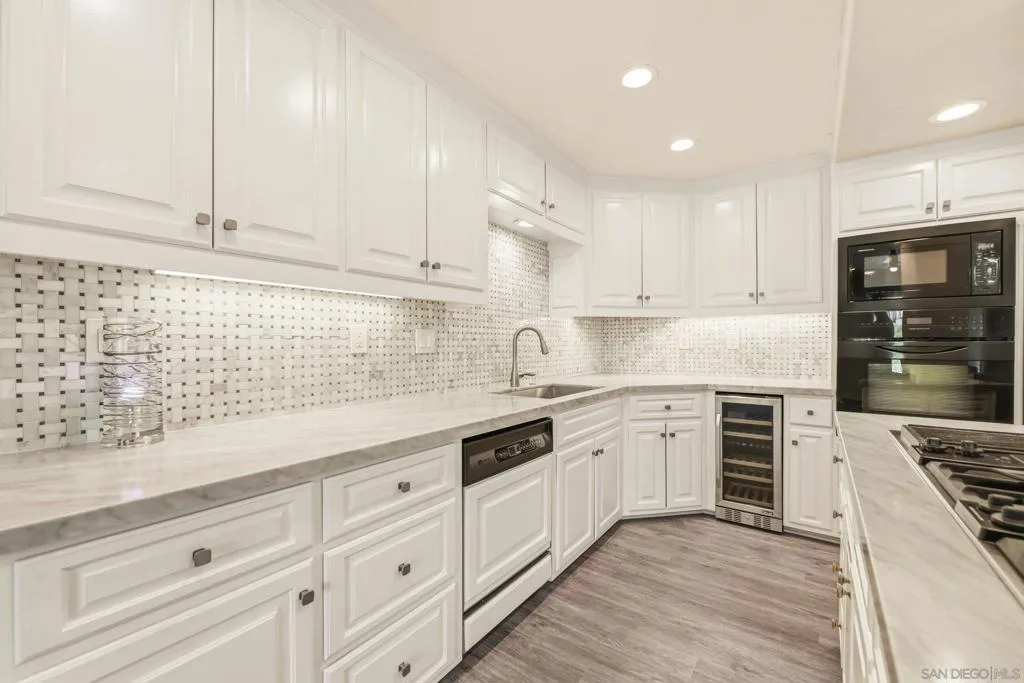Ample Storage in kitchen