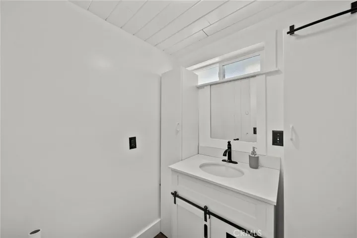 7106 Lakeview, Frazier Park, California 93225