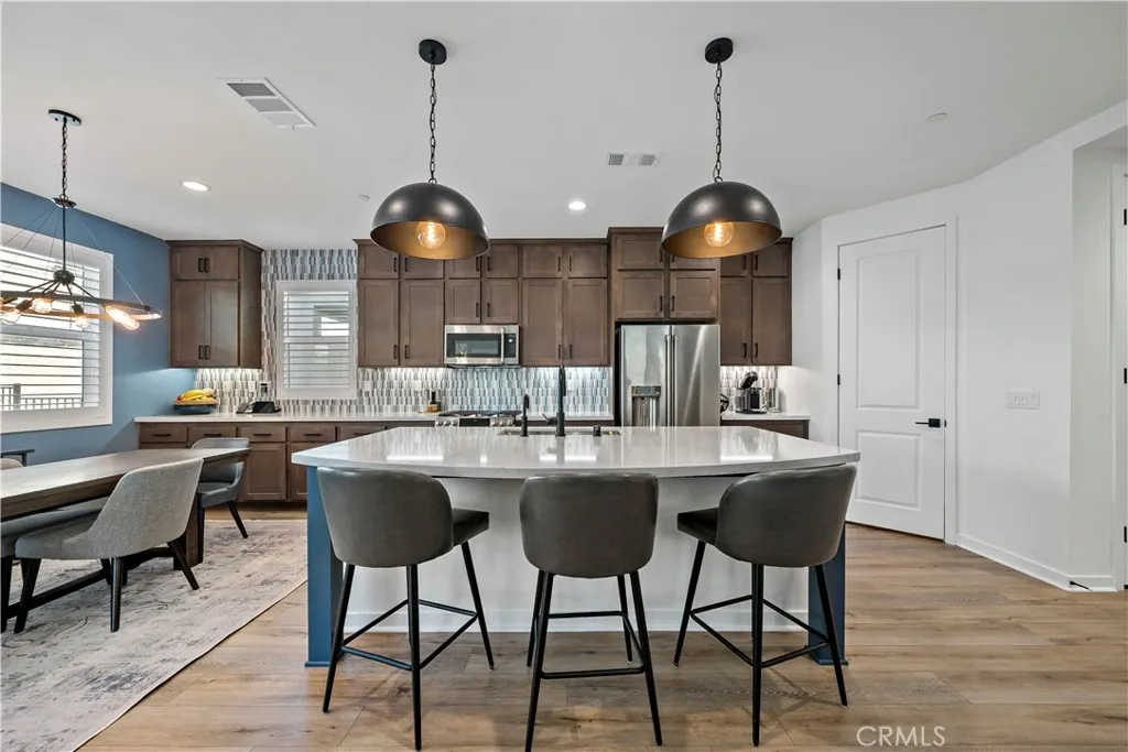 Breakfast Bar with custom lighting