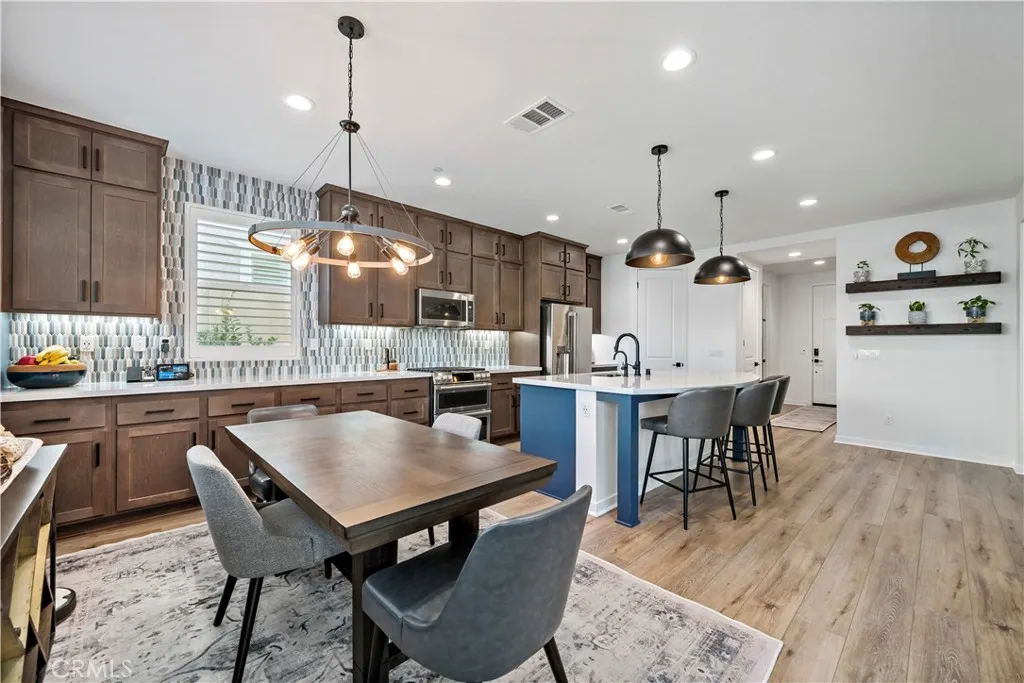 Kitchen-Dining