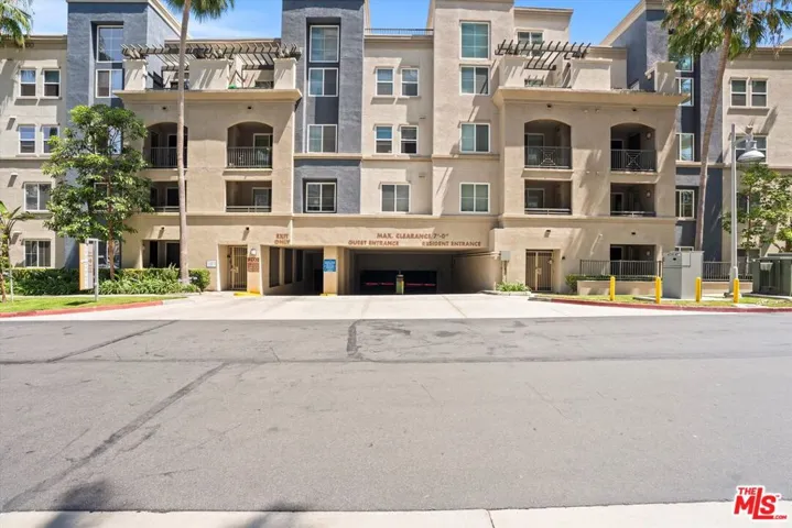2348 Scholarship, Irvine, California 92612